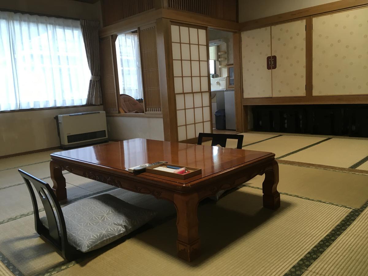 Ryokan Hayato Tsuruoka Bagian luar foto